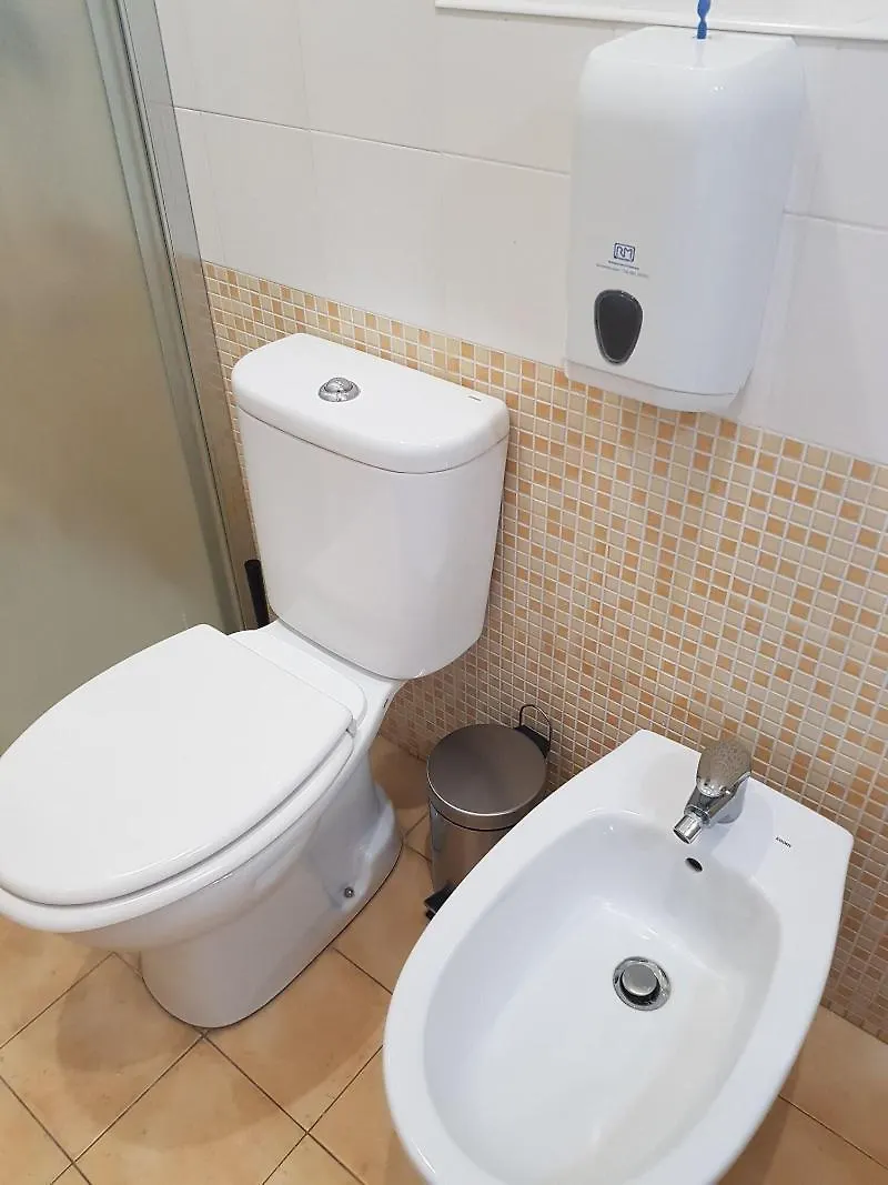 B&B Gisira Catania 3*,  Italy